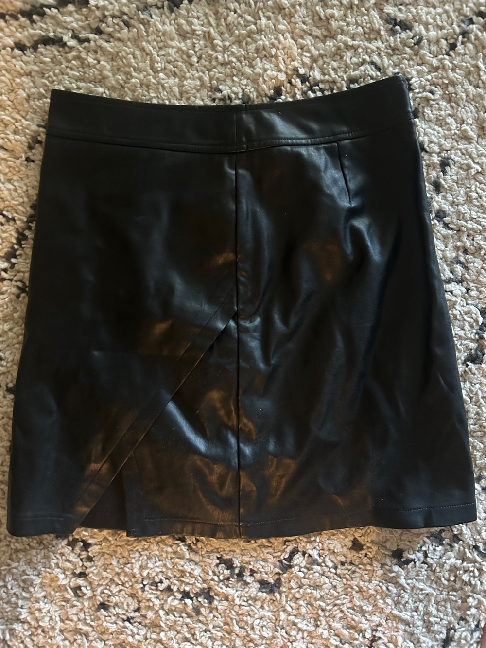 Loft Petites Women's Black Faux Leather Mini Skirt